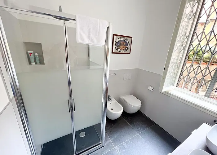 Cozy Duomo - Elegant & Quiet, 300m From Cathedral מילאנו