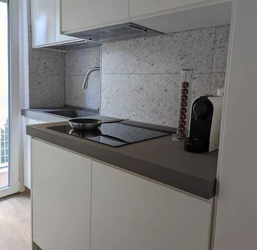 Modern And Comfortable Near The Subway Milano