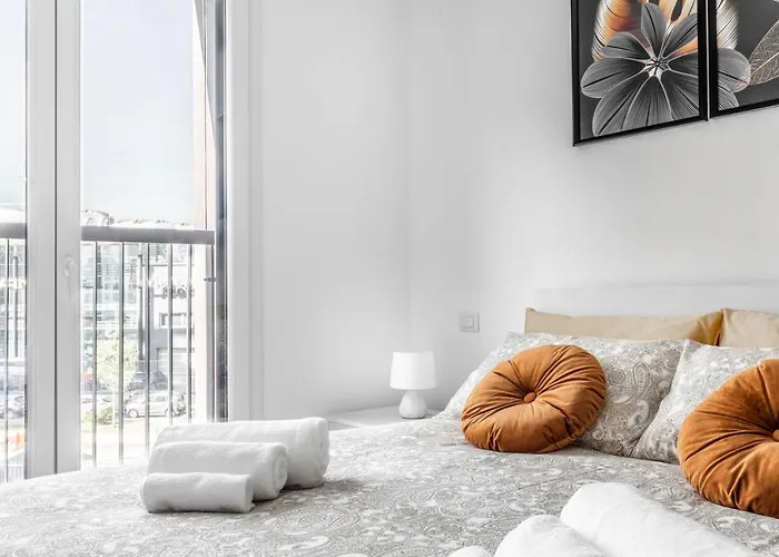 Harmony House - Rho Fiera 6min - Free Parking - Terrace Appartement *