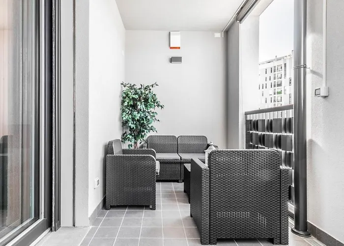 Harmony House - Rho Fiera 6min - Free Parking - Terrace *