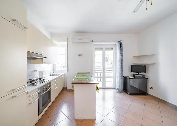 Cozy X4 - 450 Far From Lambrate Fs Διαμέρισμα