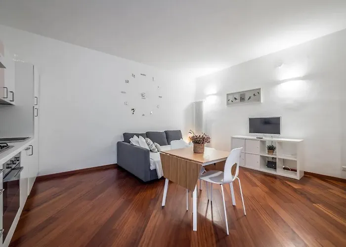 Appartamento Duomo In 10 Minutes - Quiet With Free Netflix And Wifi *