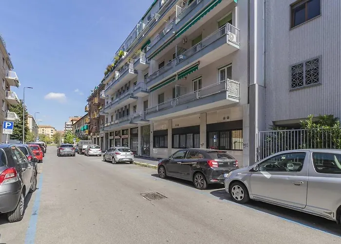 Youhosty - Desenzano 7