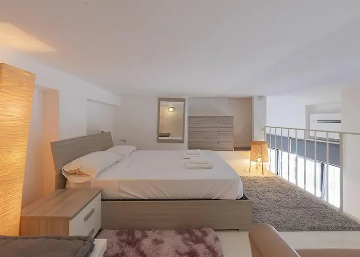 Youhosty - Desenzano 7 Milán