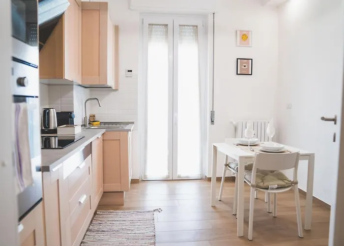 L'arche Comfort & Relax - House In The Trees 公寓 米兰