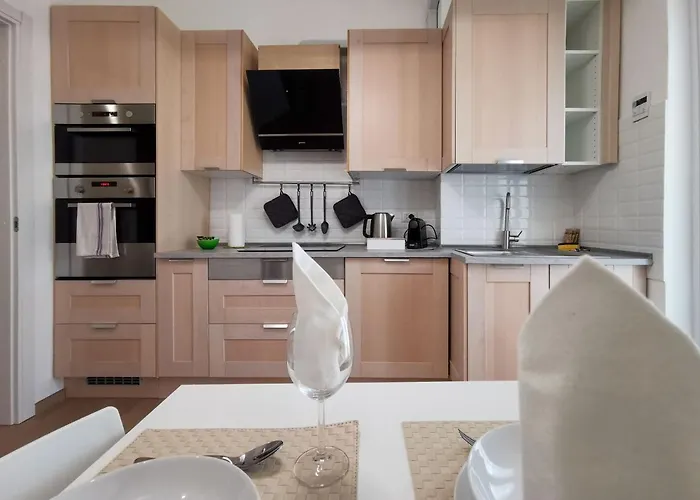 Апартаменты L'arche Comfort & Relax - House In The Trees Милан