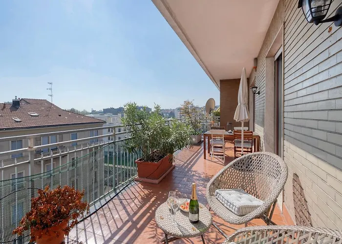 Ferrucci, 10 - Elegante Oasi Urbana A Apartamento *