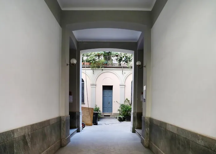 Duca Di Porta Romana, Viaorti Milan