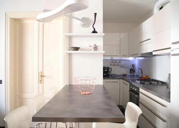 Duca Di Porta Romana, Viaorti Apartment *