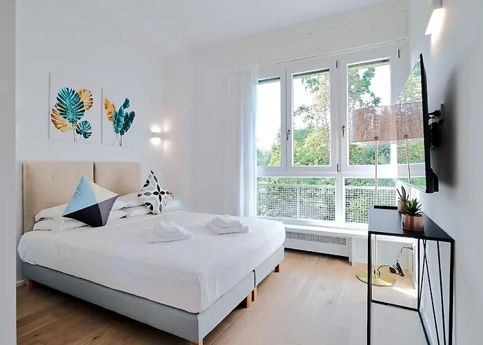 Repubblica Iii-hosted By Sweetstay * Milán