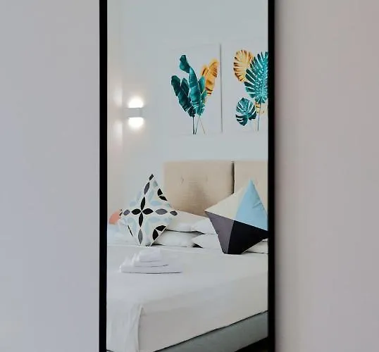 Repubblica Iii-hosted By Sweetstay Apartamento