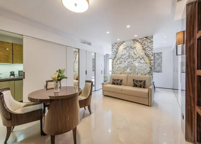 Royal - Luxury Duomo Appartement Milaan