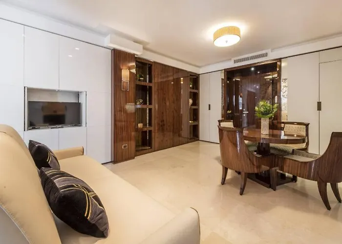 Royal - Luxury Duomo * Milaan