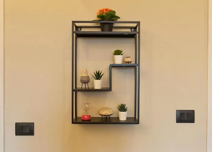 Apartmán Modern & Bright 2 Bedroom Flat 50m From M4 Stop Milán