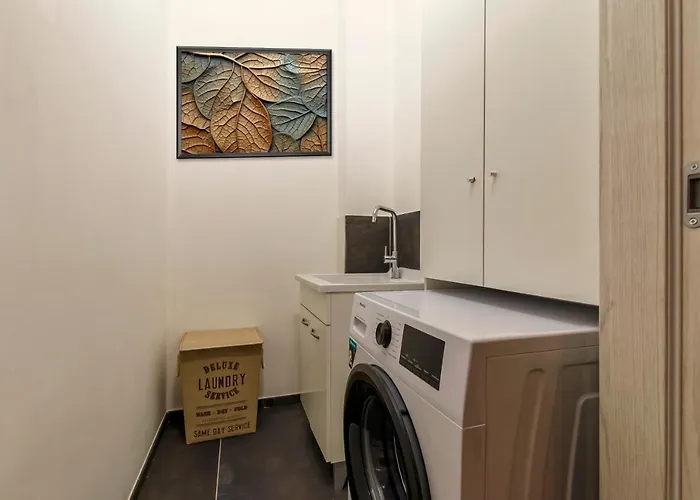 Modern & Bright 2 Bedroom Flat 50m From M4 Stop * Milán