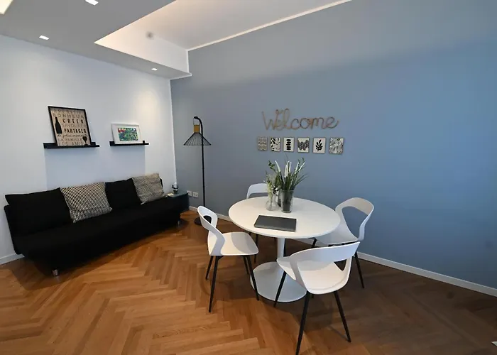 Your Window On The City - Via Gioia 아파트