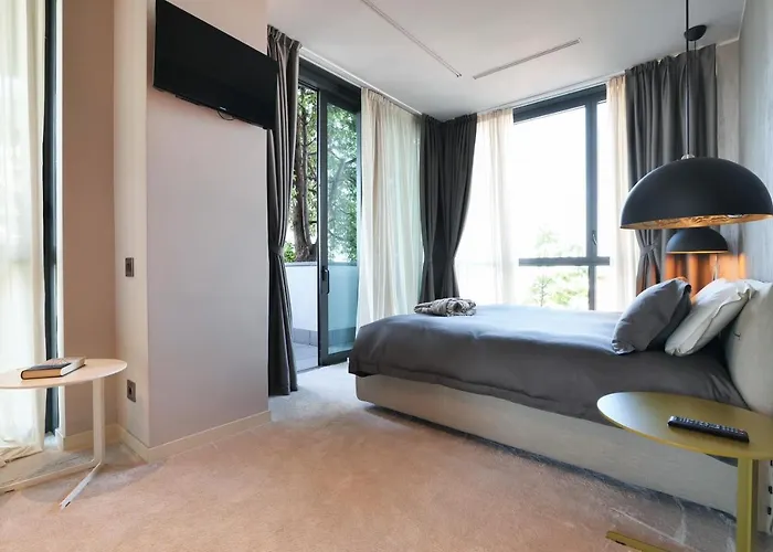 Luxury In Bosco Verticale Isola * Mailand