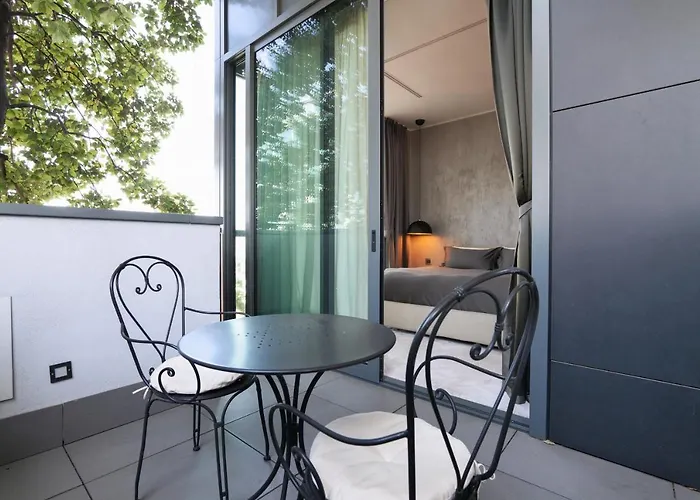 Apartment Luxury In Bosco Verticale Isola