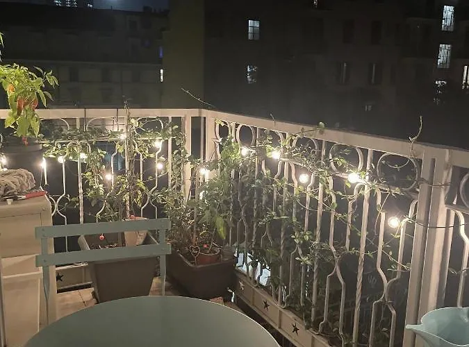 Isola - Bright 2-room With Balcony Milano