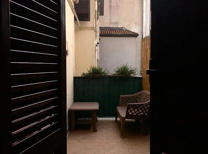 Pretty Little Mediolan