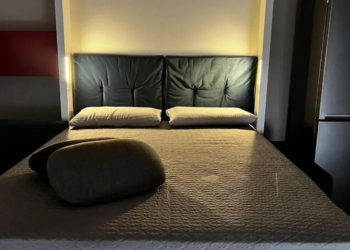 Urban House - Comfy Flat Navigli Center