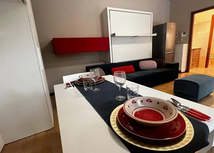Urban House - Comfy Flat Navigli Center *