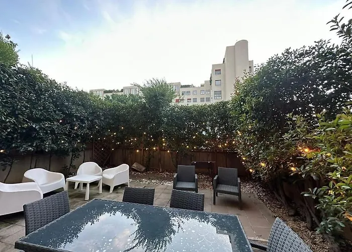 Be-c0 Bicocca Luxury Garden Milan