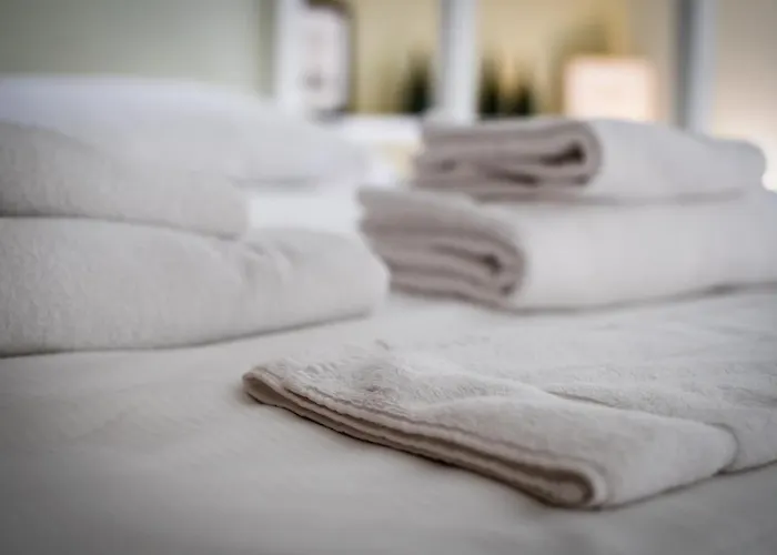 Soppalchino In Via Savona *