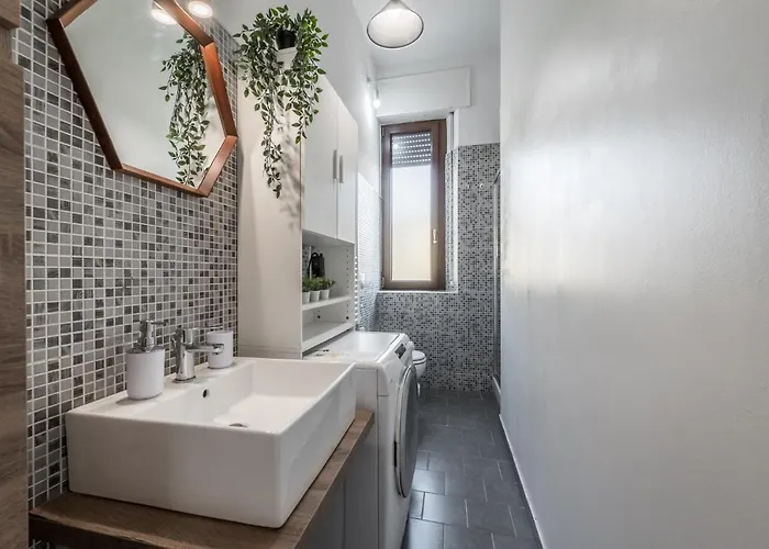 Nolo's Nest - Close To Station 公寓 *