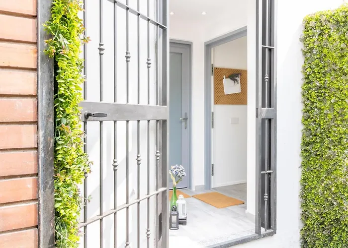 Navigli - Chic And Sophisticated In *