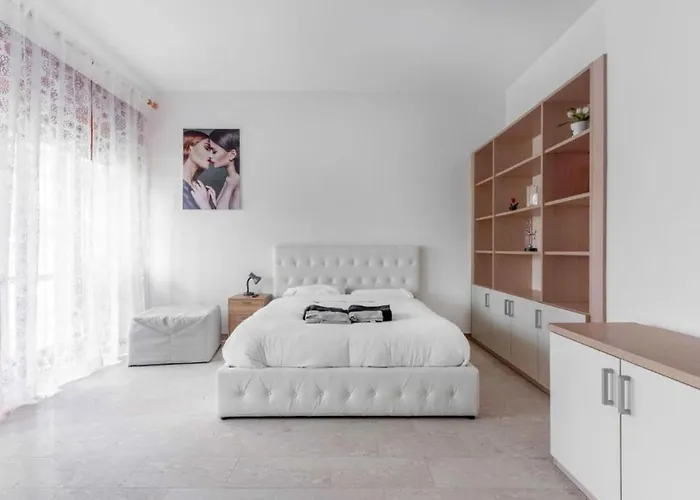 Moncler House Navigli Lejlighed Milano