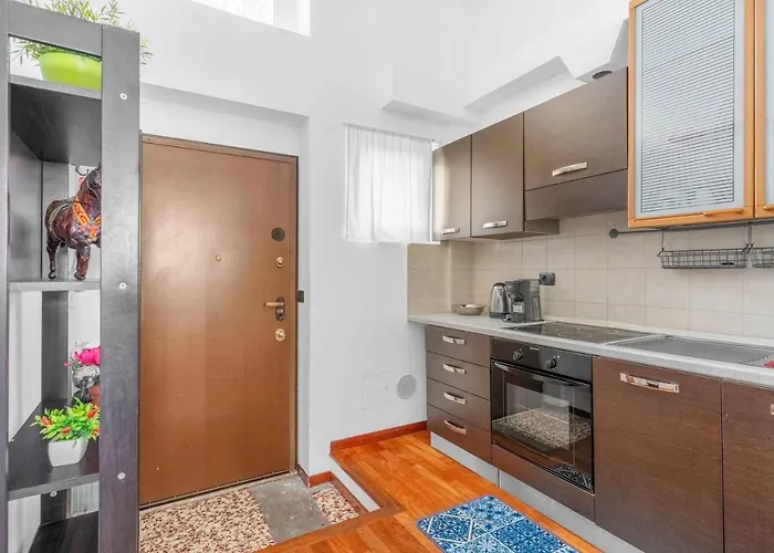 Ar10 Bicocca - Niguarda New Loft アパート ミラノ