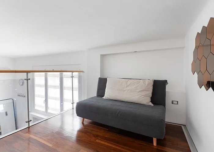 Guesthost - Cosy Close To Piazza Insubria Daire Milano