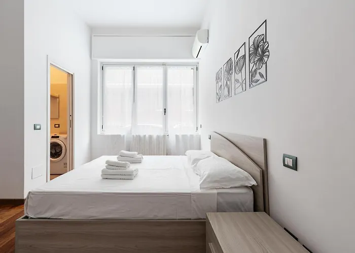 Guesthost - Cosy Close To Piazza Insubria Apartmán