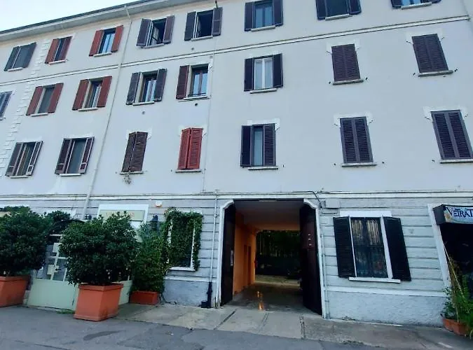 Cozy Nest Lägenhet Milano