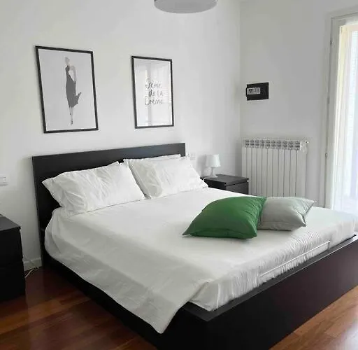 Luminoso Trilocale Affori Centro * Milano