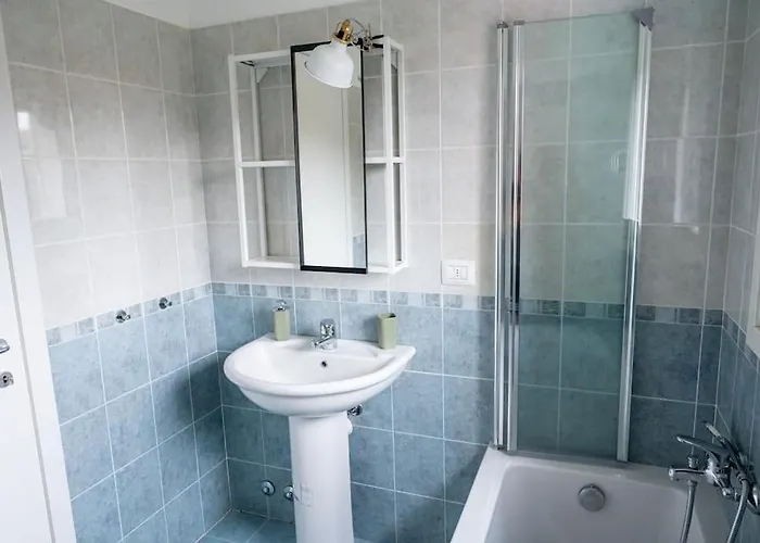 Daire Luminoso Trilocale Affori Centro *