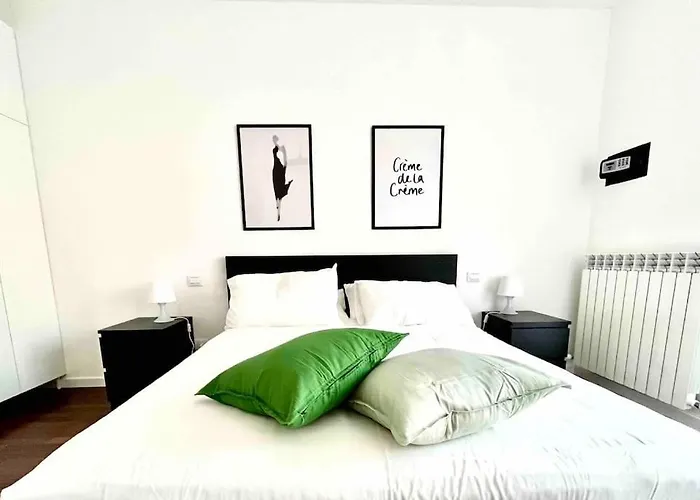 Luminoso Trilocale Affori Centro