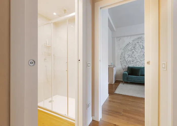 Guesthost - Bullona Bright & Design - M5 Gerusalemme * Milan