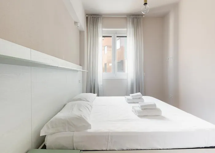 Guesthost - Bullona Bright & Design - M5 Gerusalemme Milan