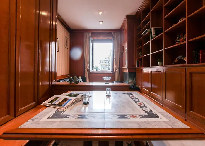 San Babila דירה *