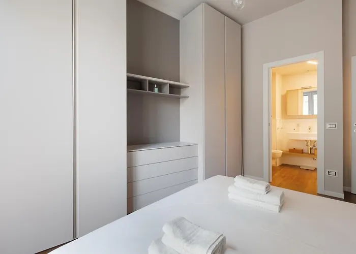 Guesthost - Bullona Bright & Design - M5 Gerusalemme Apartment *