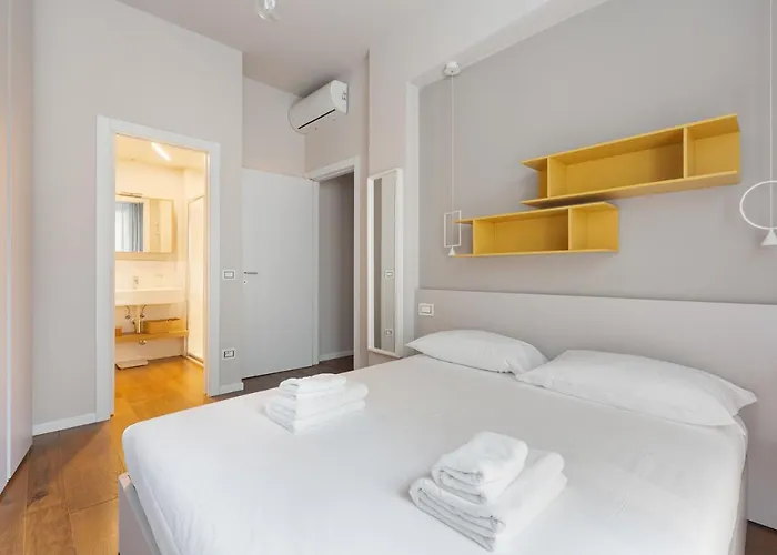 Guesthost - Bullona Bright & Design - M5 Gerusalemme * Milan