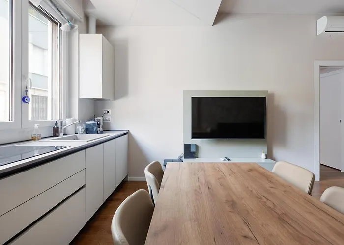 Guesthost - Bullona Bright & Design - M5 Gerusalemme Milan