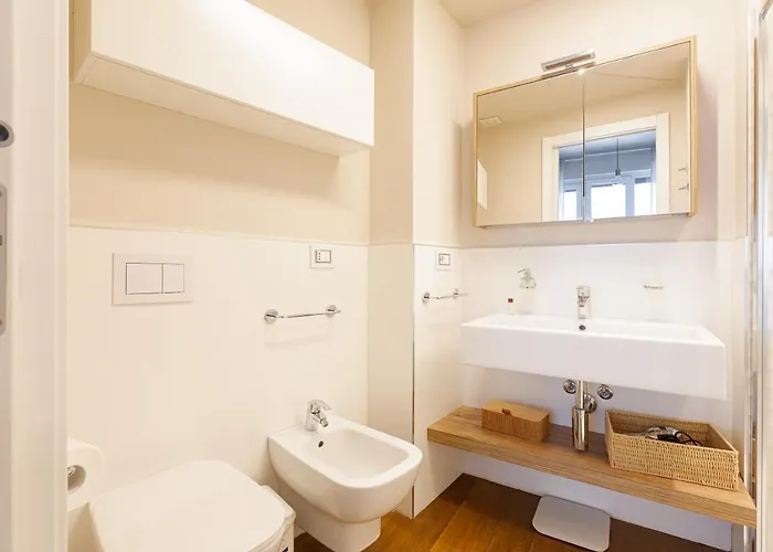 Guesthost - Bullona Bright & Design - M5 Gerusalemme * Milan