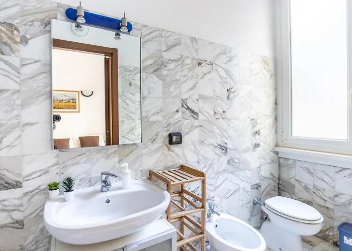 Stazione Centrale-repubblica In Centro Con Wifi Apartamento