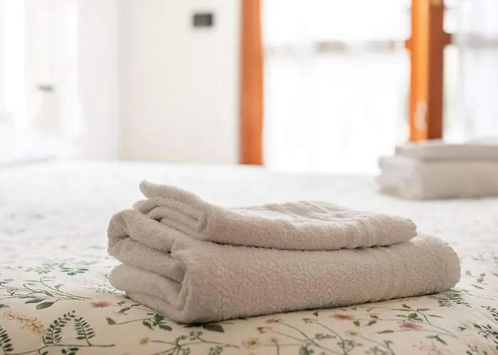 Casty Sweet - Mm3 Comasina Free Private Parking *