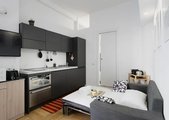 Easylife - Elegante Sui Navigli Apartment *