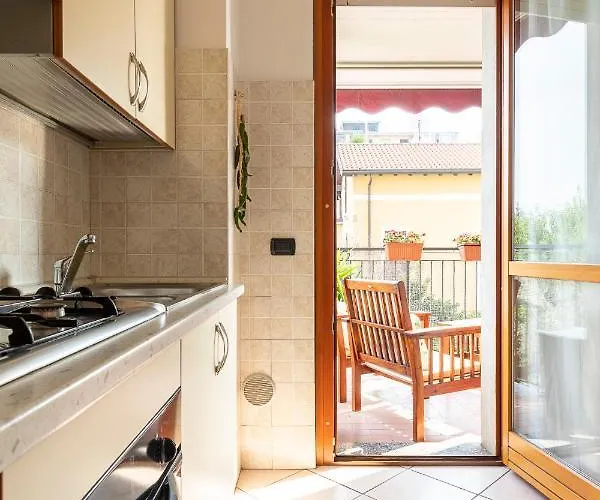 Casty Sweet - Mm3 Comasina Free Private Parking Μιλάνο