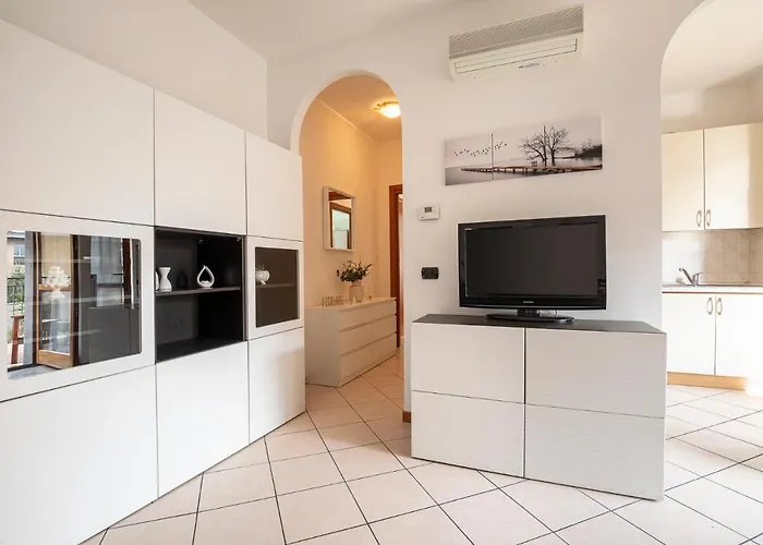Casty Sweet - Mm3 Comasina Free Private Parking Apartment Mailand